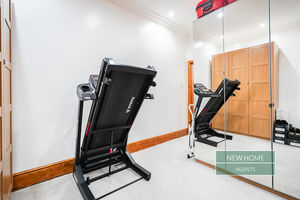 Photo 23- click for photo gallery